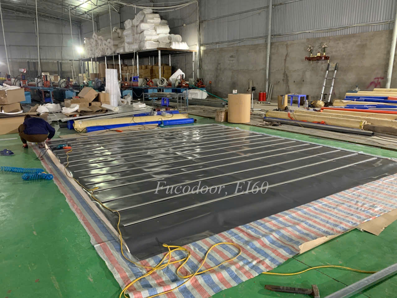 Cửa cuốn ngăn cháy EI60 tại Thủ Đức, HCM, cấu tạo cửa sập ngăn cháy EI60