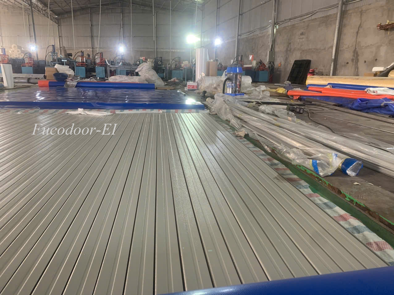 Cửa cuốn chống cháy EI 60 có ưu điểm gì