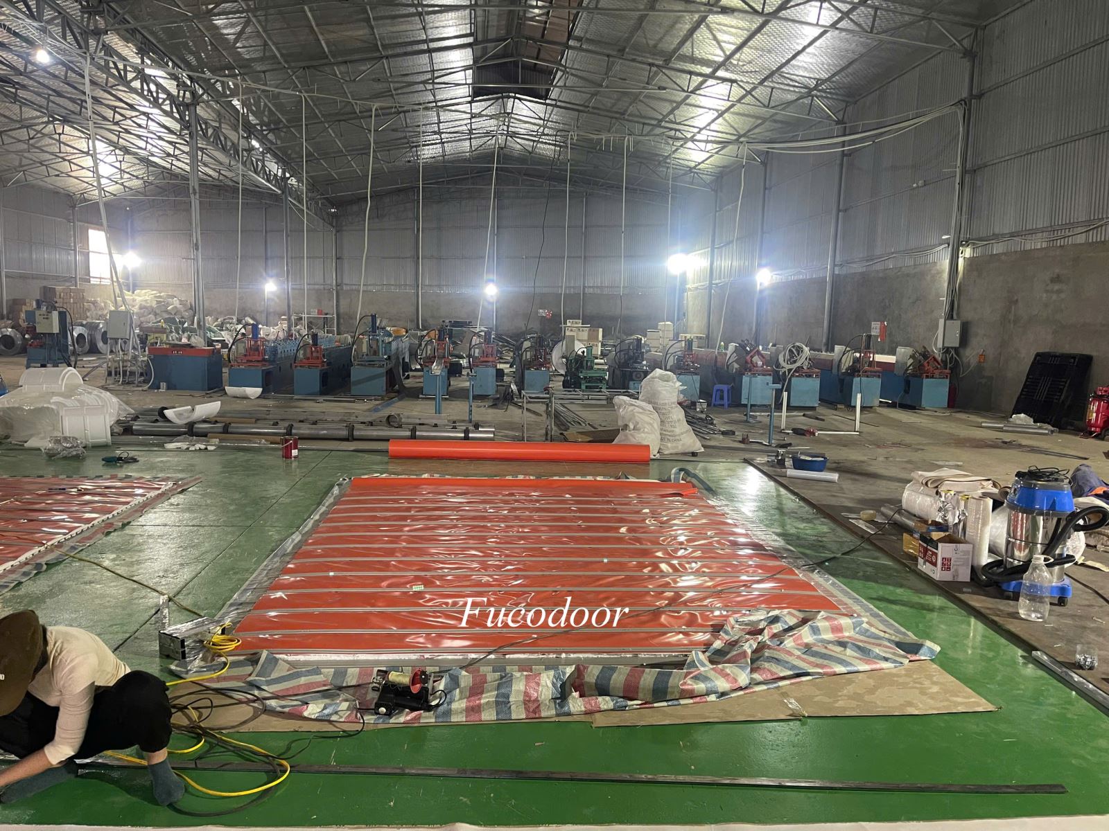 cửa cuốn chống cháy ei60