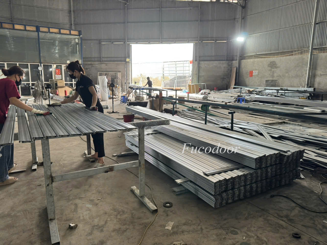 Cửa cuốn chống cháy EI60 phút tại Khu công nghiệp