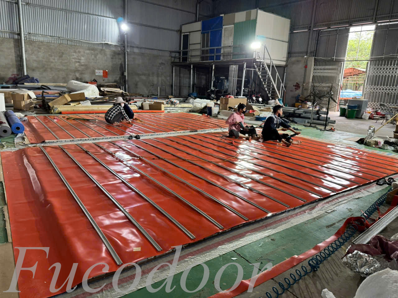 Cửa cuốn ngăn cháy giá rẻ tại Việt Nam, giá cửa sập ngăn cháy EI60