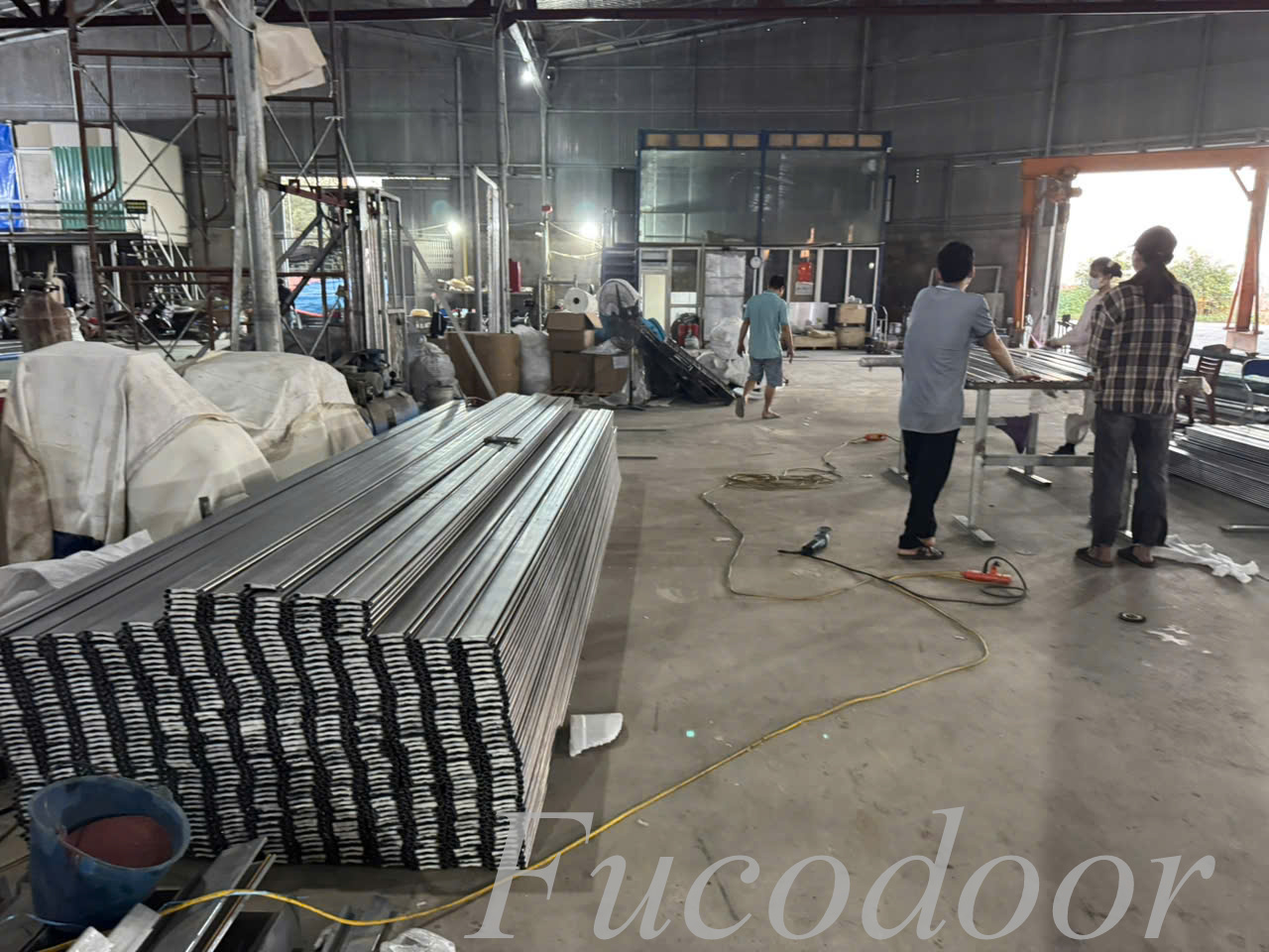 lắp đặt cửa cuốn chống cháy EI60, mua cửa cuốn chống cháy EI60, cửa cuốn EI60 chính hãng