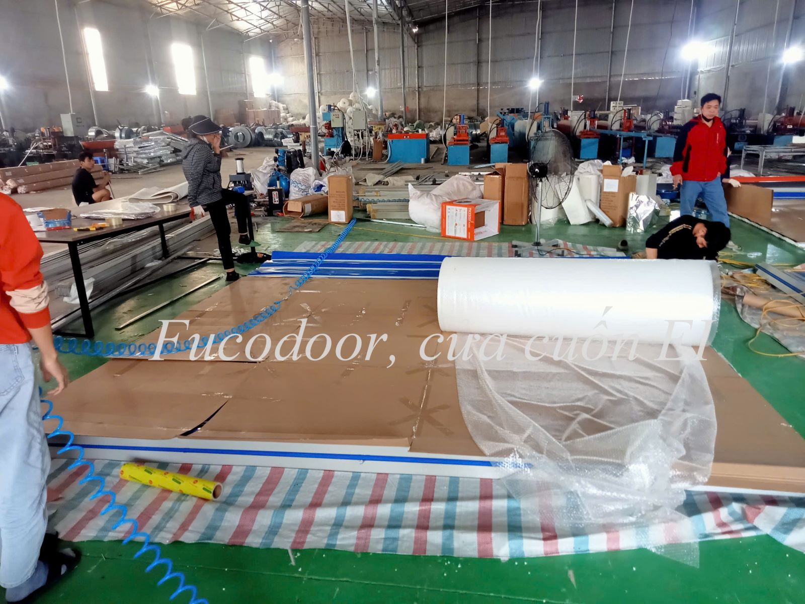 cửa cuốn ngăn cháy EI60, cửa cuốn chống cháy EI60, cửa cuốn cách nhiệt EI60, cửa cuốn chống cháy cách nhiệt EI60