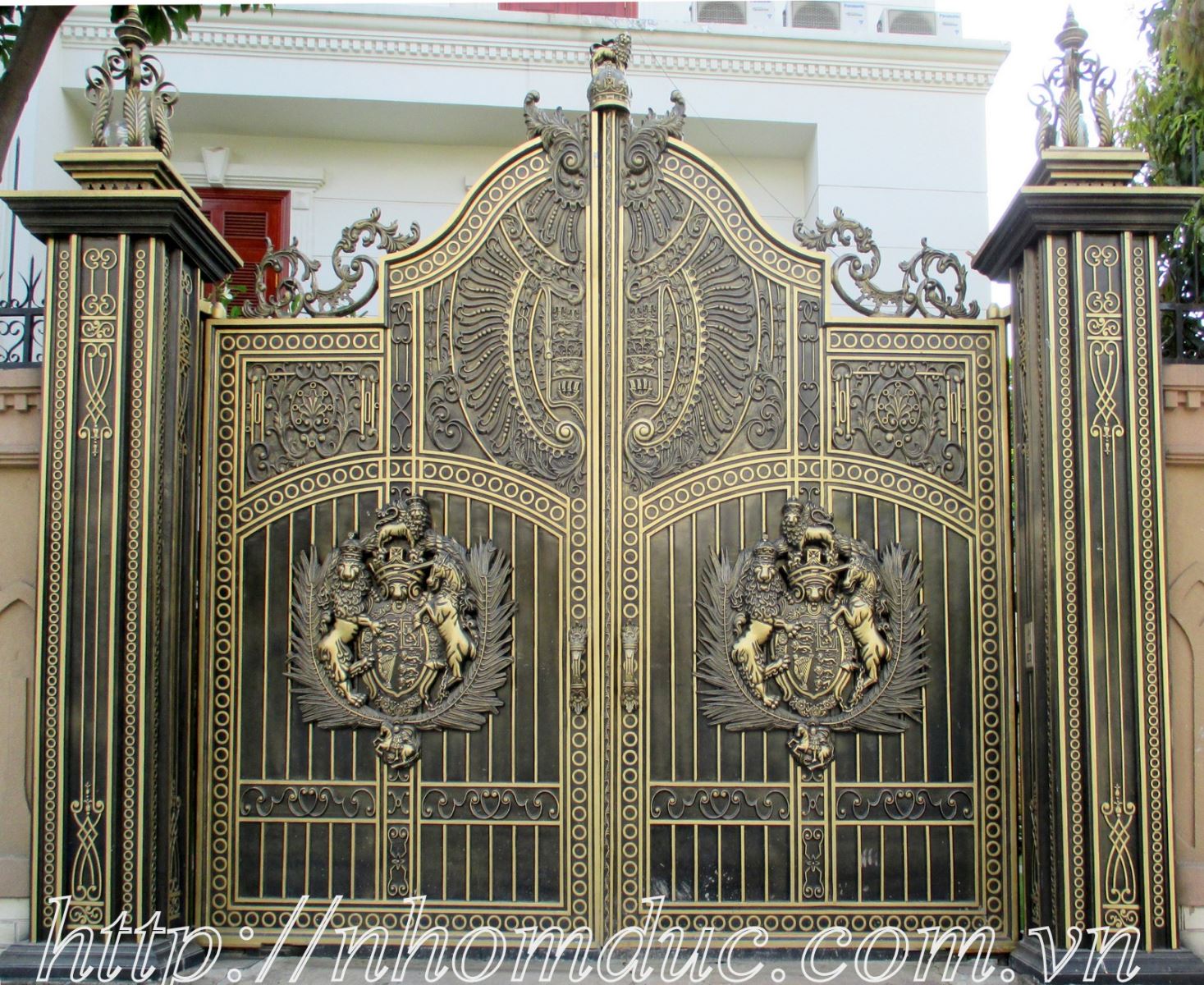 Ngắm nhìn những mẫu cổng biệt thự đẹp, cổng nhôm đúc đẹp nhất