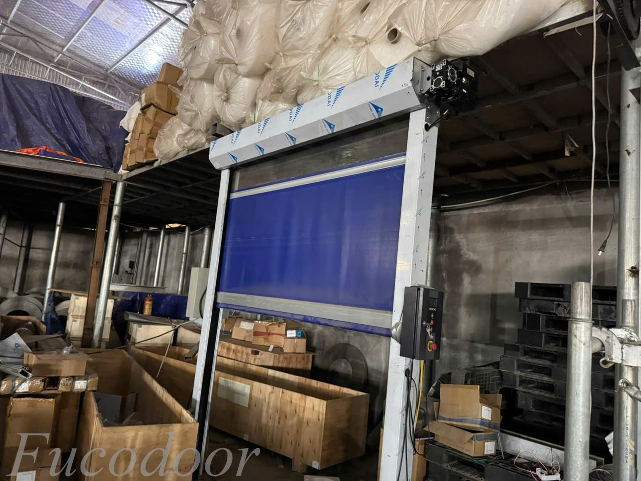 cửa cuốn tốc độ cao giá bao nhiêu, chi phí lắp đặt cửa cuốn siêu tốc PVC, cửa cuốn PVC công nghiệp giá rẻ, cửa cuốn siêu tốc chính hãng, cửa cuốn nhanh PVC giá tốt, báo giá cửa cuốn công nghiệp PVC