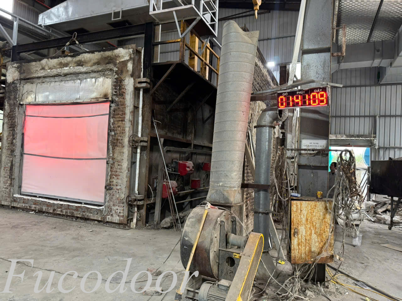 Màn cuốn ngăn cháy tầng hầm, Màn cuốn chống cháy kết nối báo cháy, Rèm cuốn ngăn cháy E90, Rèm chống cháy E90, Màn chắn khói ngăn cháy, Hệ thống màn cuốn ngăn cháy, Báo giá màn cuốn ngăn cháy E90