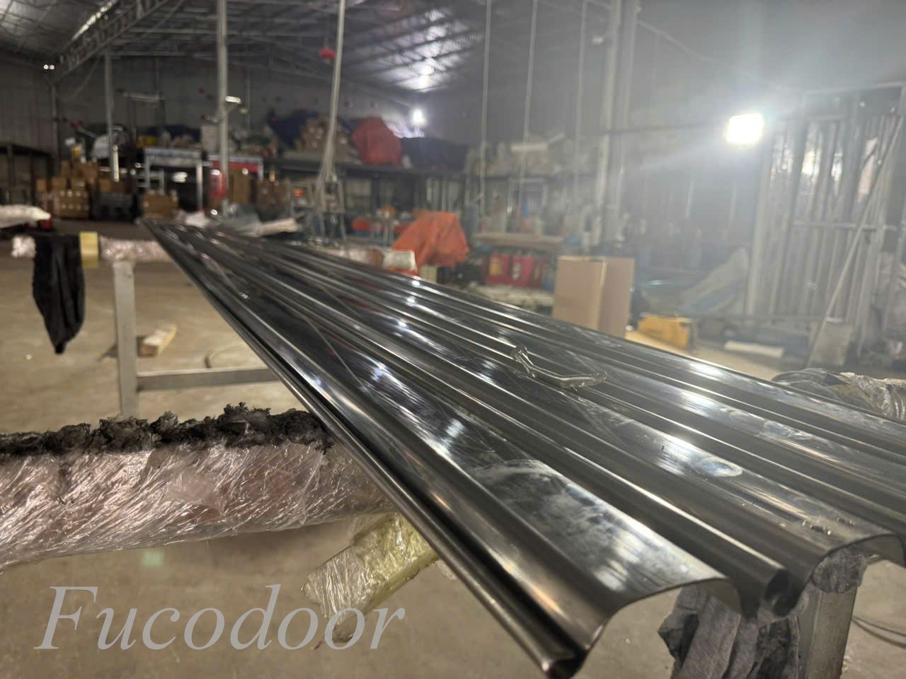 báo giá cửa cuốn siêu trường inox