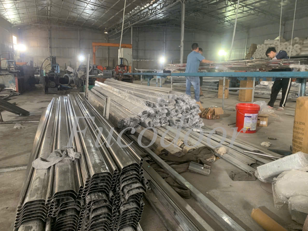 cửa cuốn siêu trường inox công nghiệp