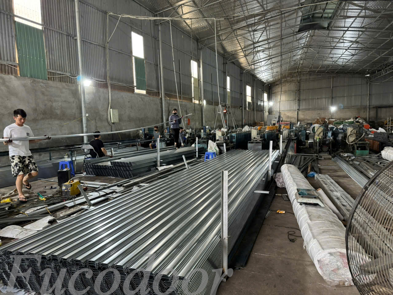 Cửa cuốn siêu trường nhà xưởng
