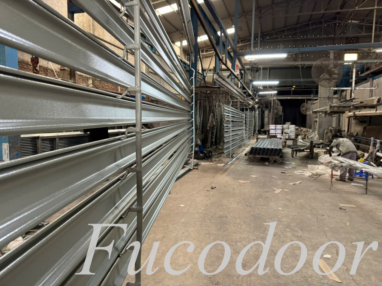 mua cửa cuốn siêu trường, báo giá cửa cuốn kích thước lớn, lắp đặt cửa cuốn công nghiệp