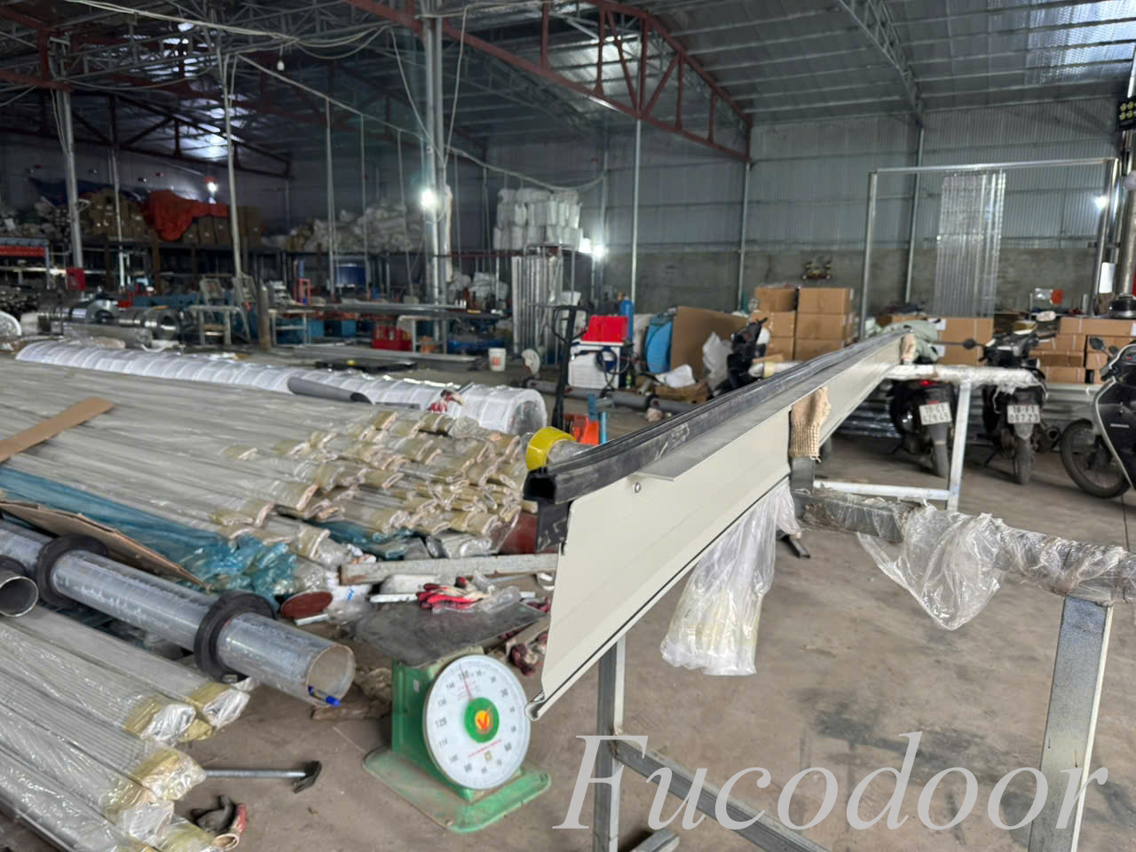 cửa cuốn siêu trường, cửa cuốn kích thước lớn, cửa cuốn công nghiệp