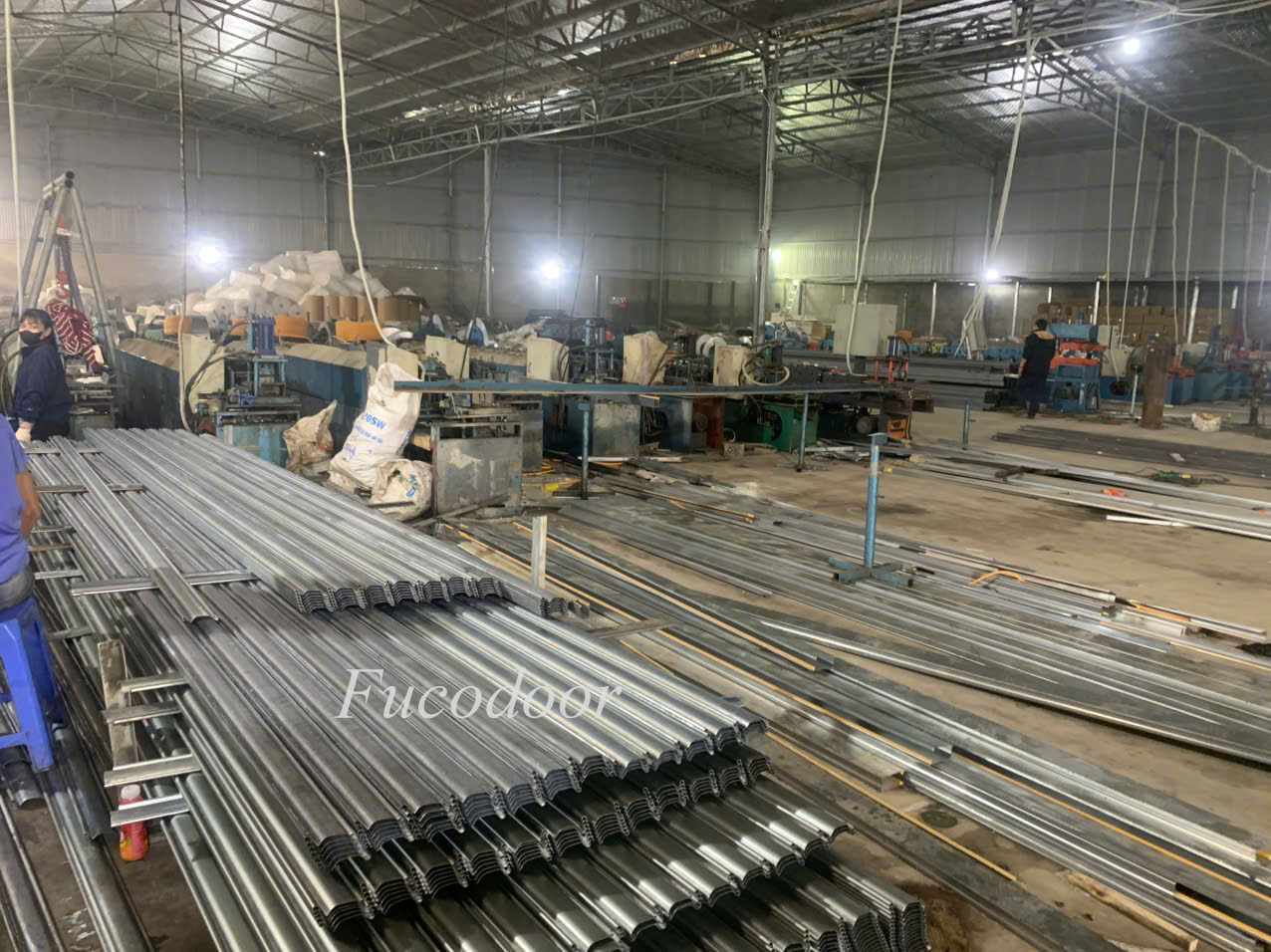 Cửa cuốn siêu trường cho nhà máy
