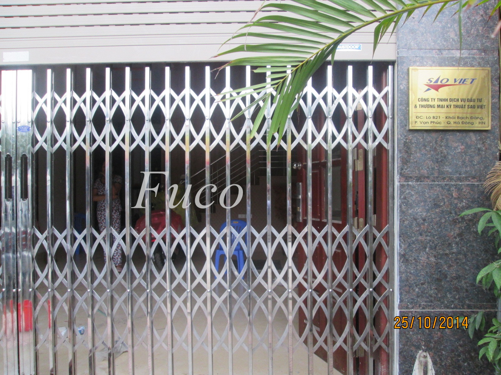 Giá cửa xếp inox